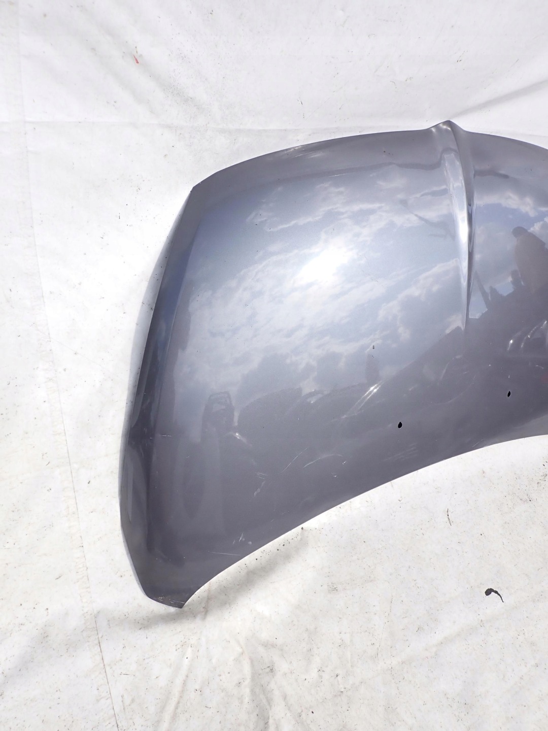 MITSUBISHI GRANDIS 03- Cofano