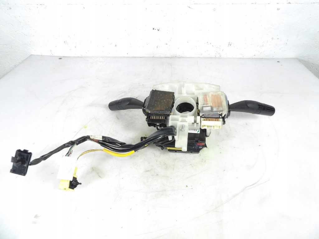 SUBARU FORESTER III DEVIO LUCI TERGICRISTALLO TERGI 83111FG15