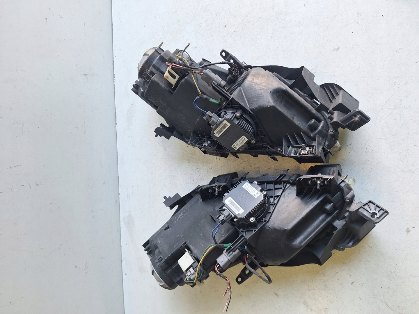 MAZDA CX-7 06-14 light left XENON UK