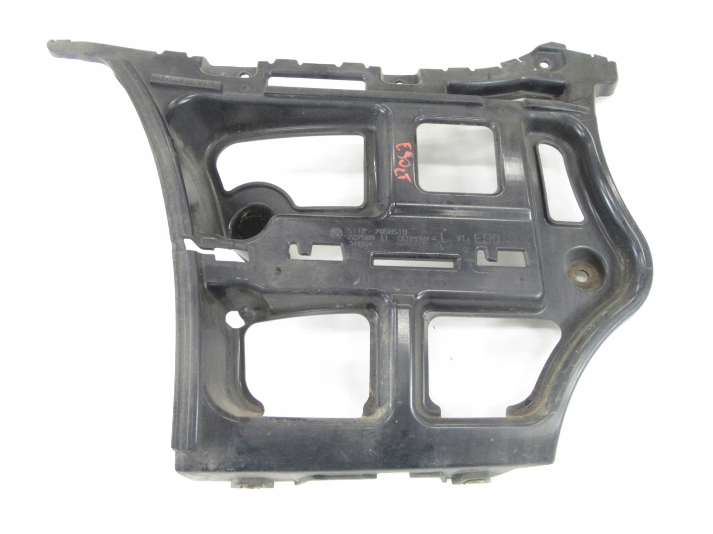 bracket holder bumper bracket left rear part BMW e90 sedan