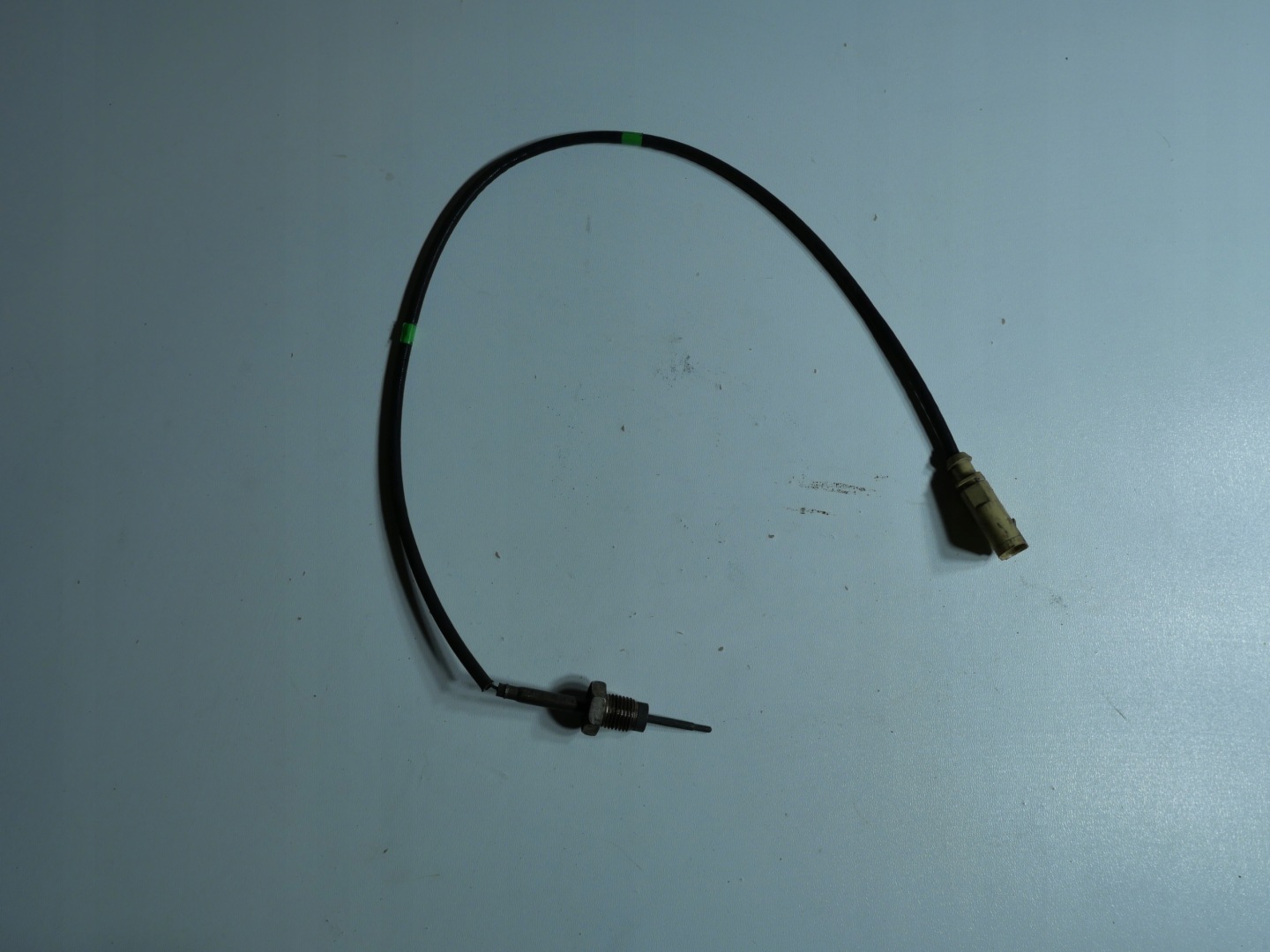 Sensor TEMPERATURY Gase VW SEAT SKODA 04L906088FA