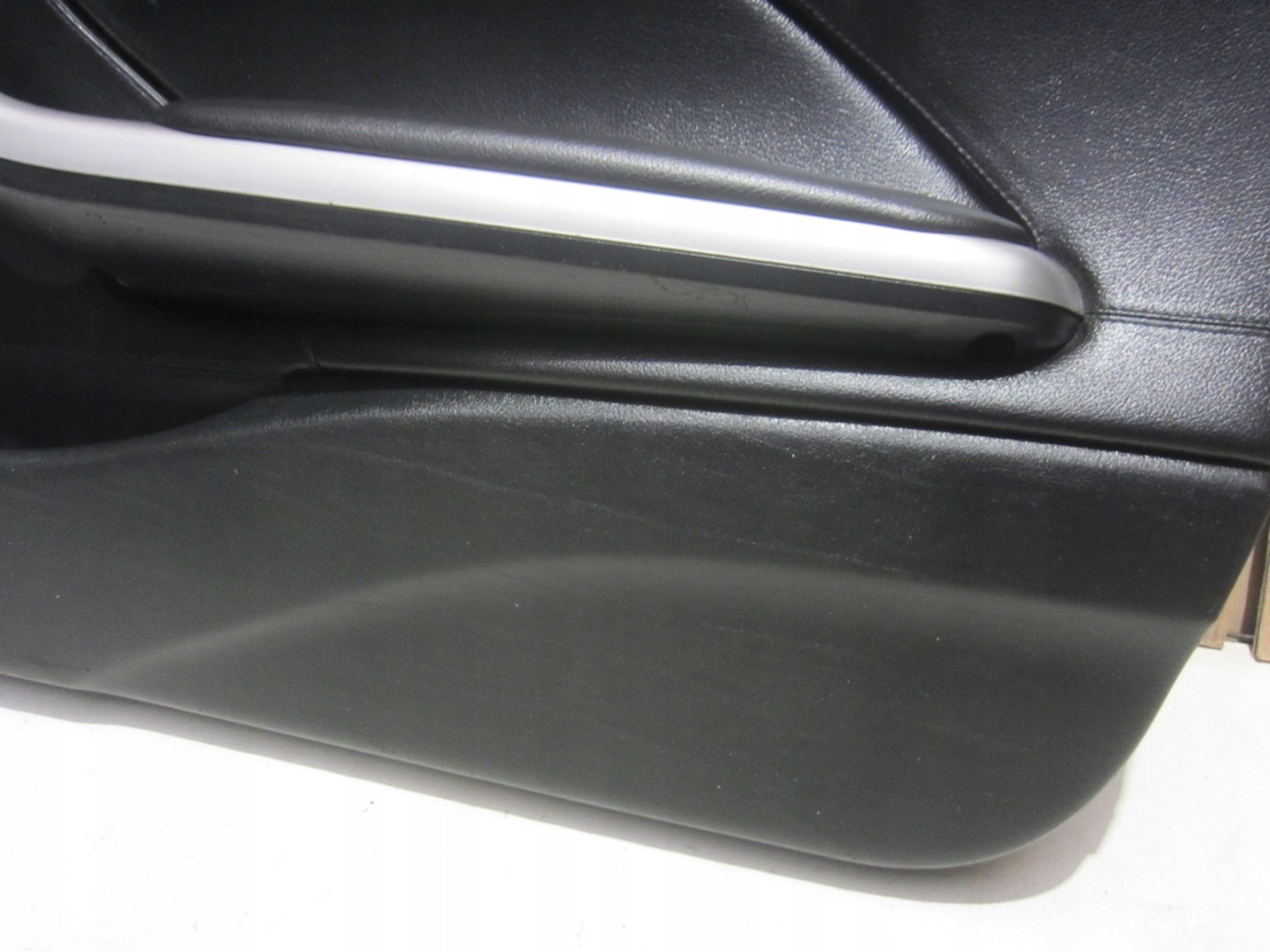BMW E46 COUPE CABRIO side right upholstery door black leather SKORZANY