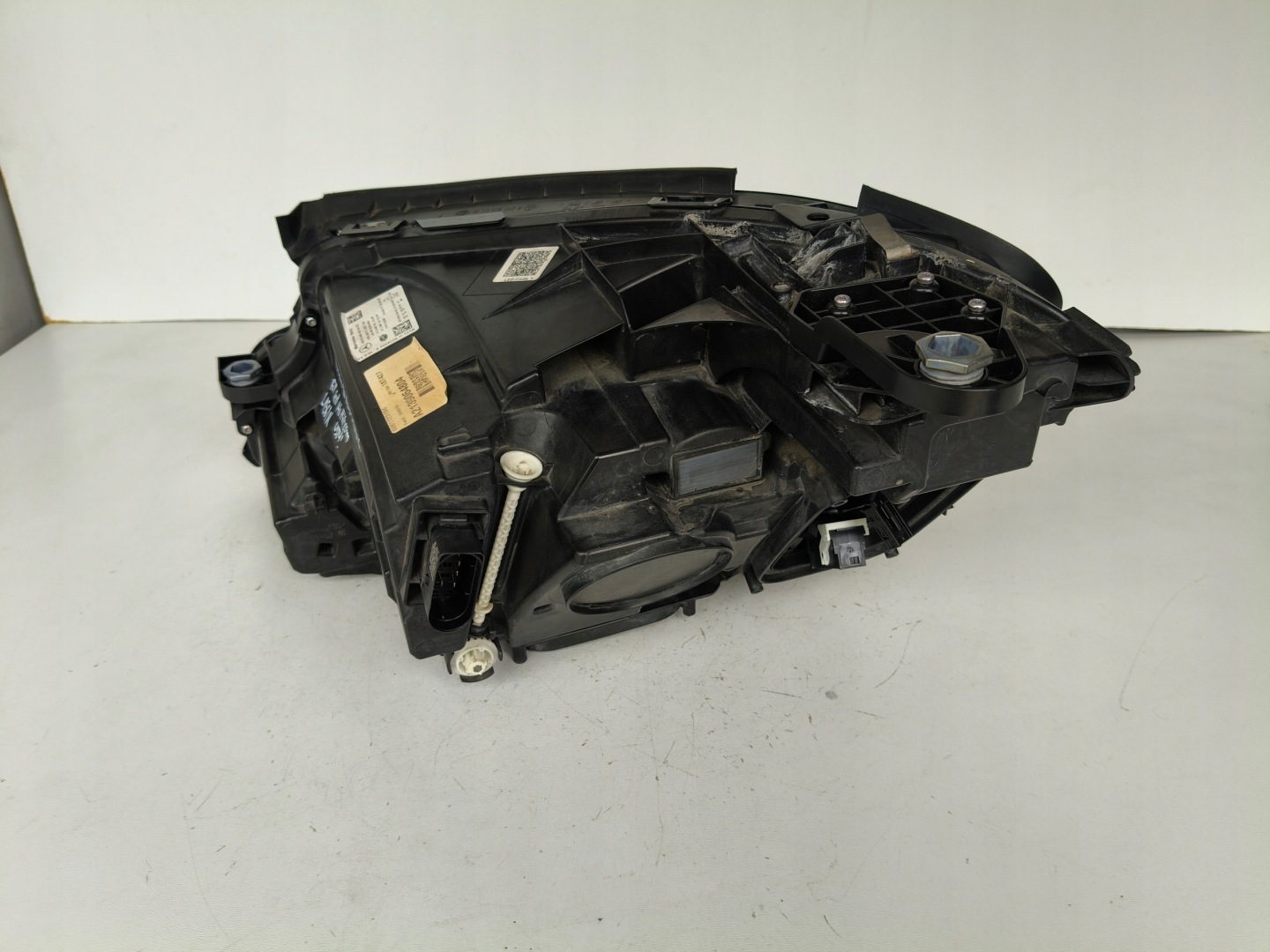 light right REFLEKTOR MERCEDES E-KLASA W213 16- FULL LED MULTIBEAM