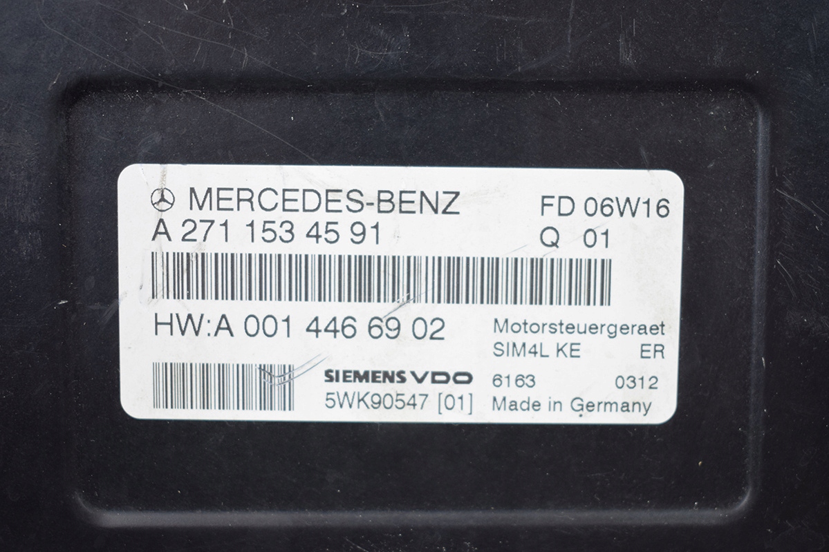 computer control unit of the engine MERCEDES A2710102545
