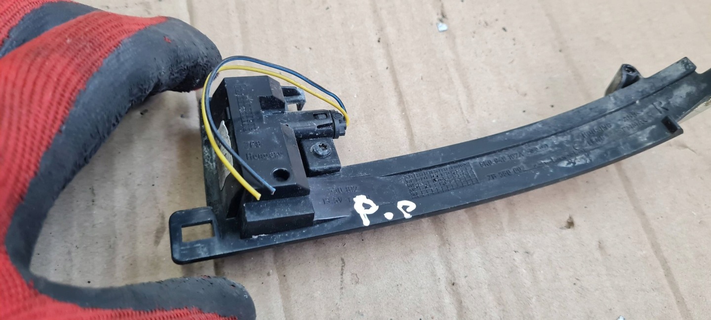 A6 C6 LIFT indicator blinker mirrors right 8K0949102A