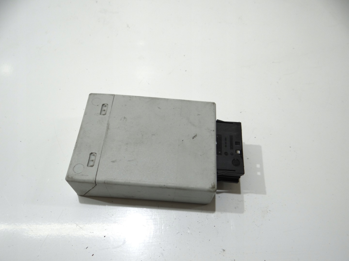 module control unit HAKA BMW E87 9167198