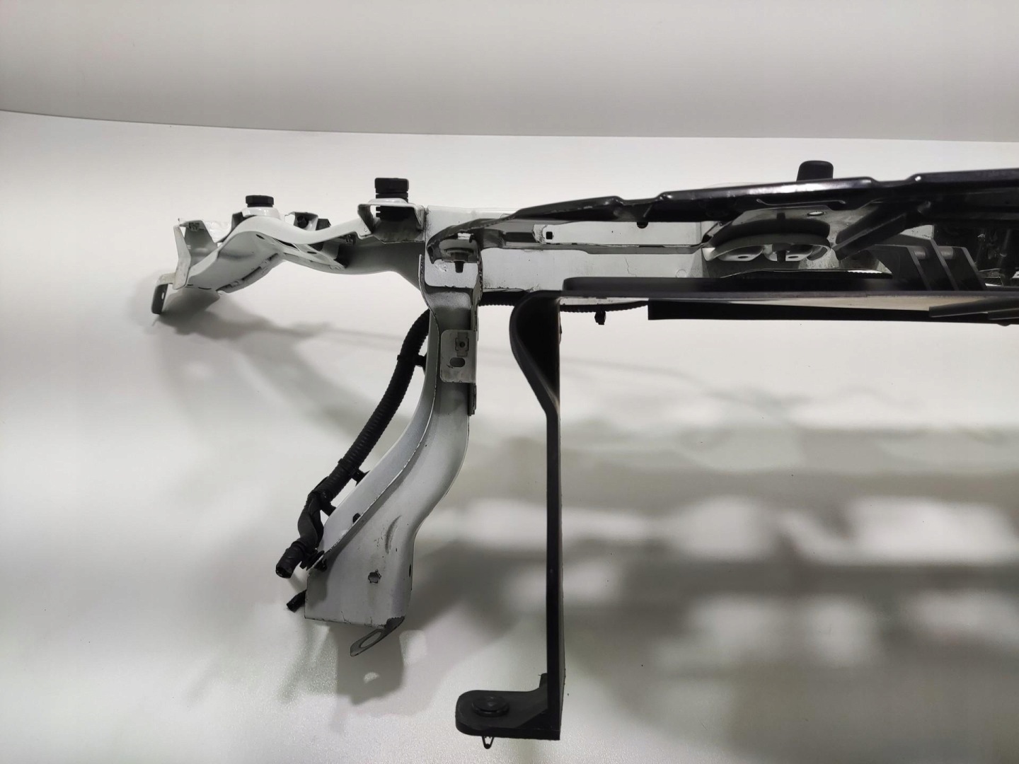 support panel for radiators pillar iron OPEL MOKKA A and 2012-2016