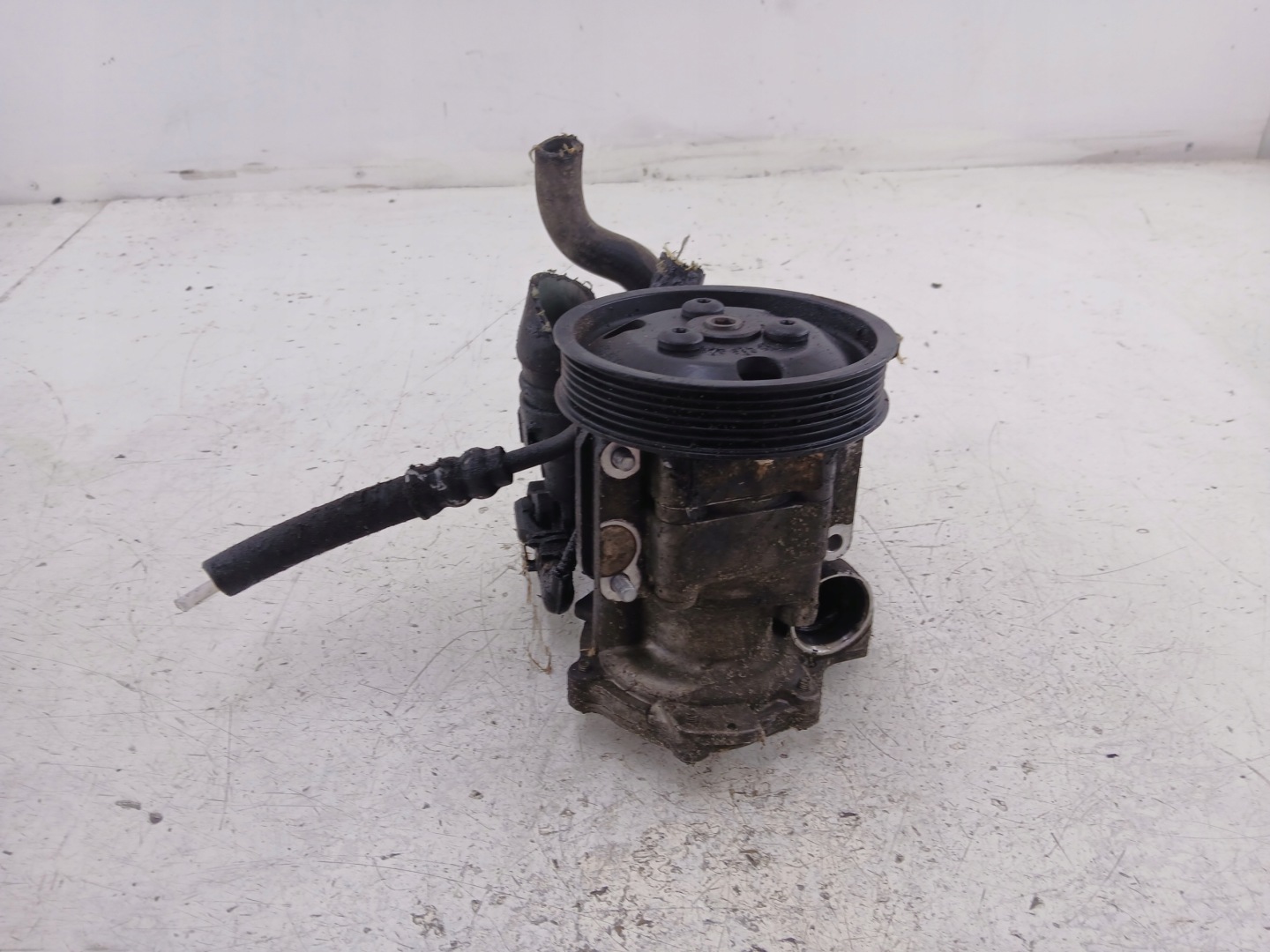 BMW E46 1.8 Pompa servosterzo 7512537