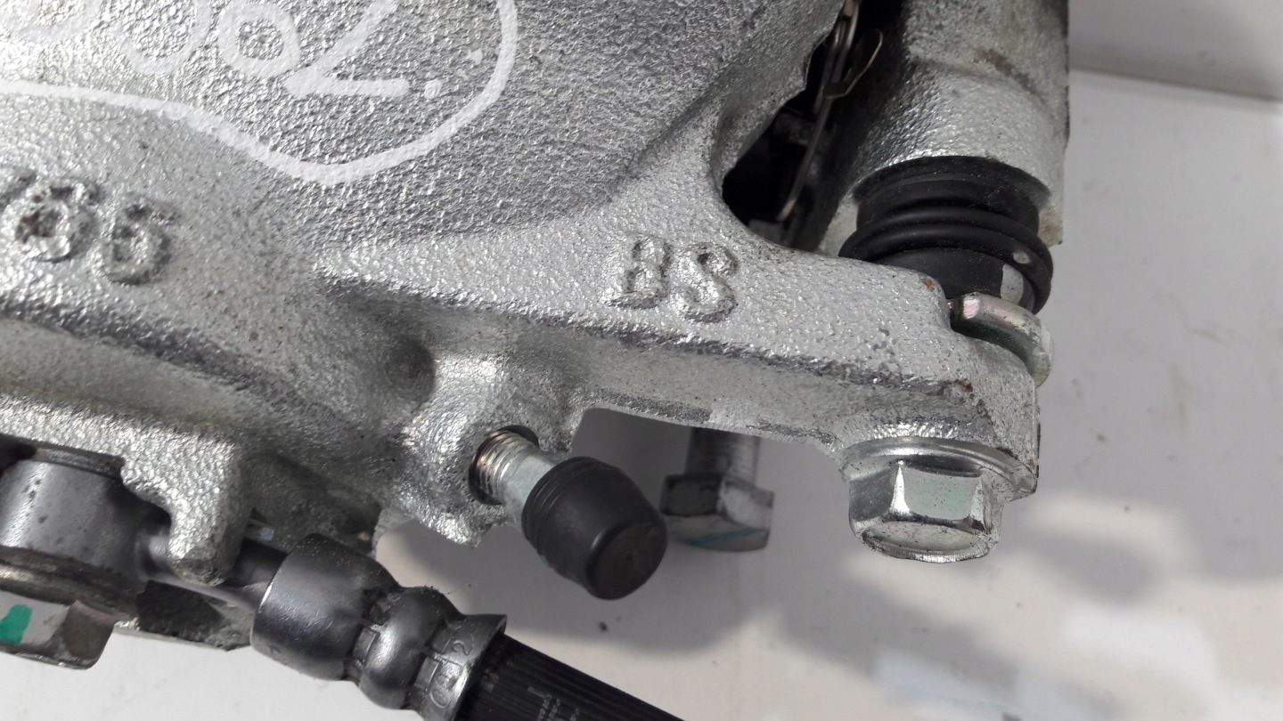 RENAULT ARKANA caliper right front 5765