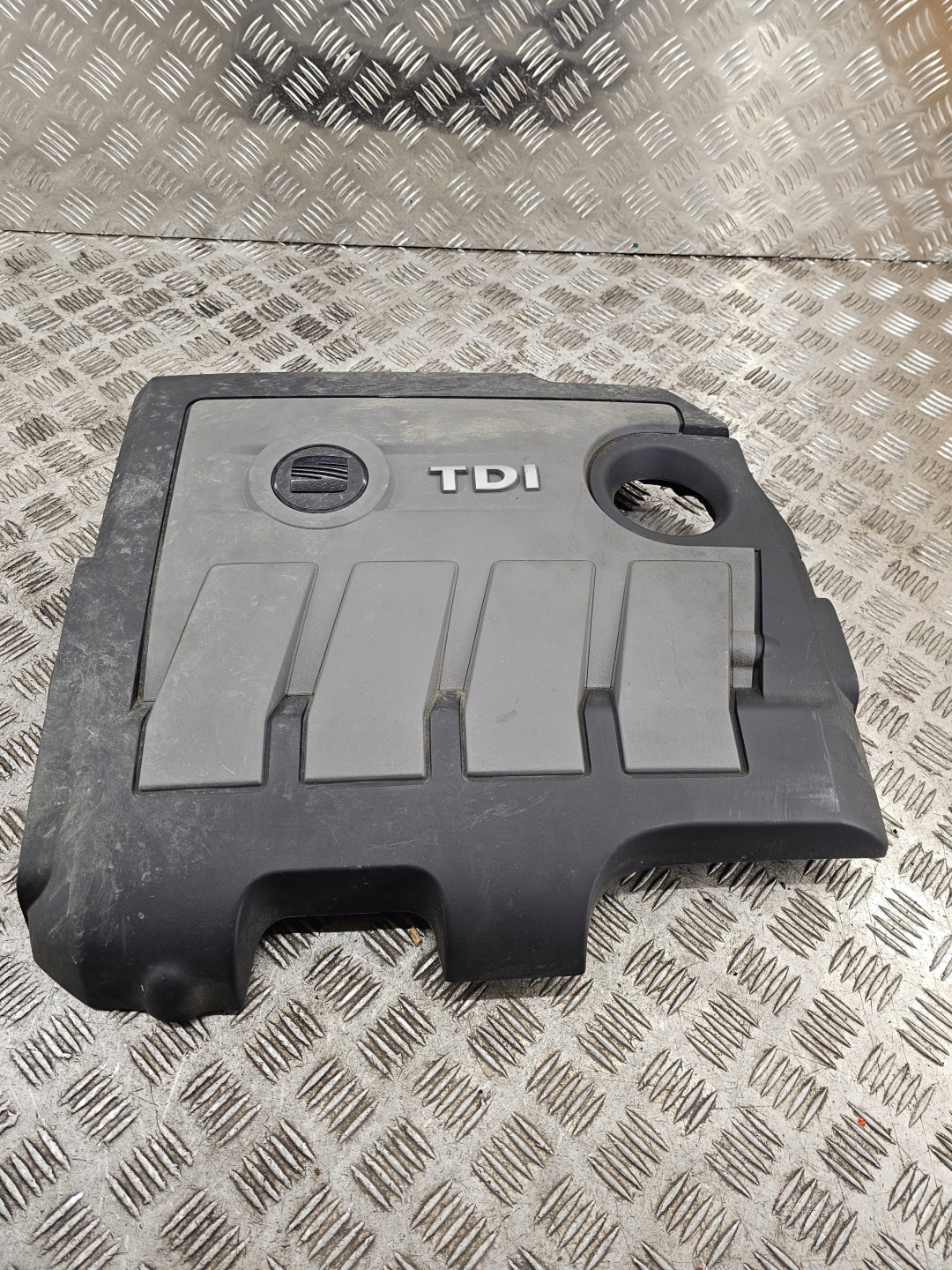 AUDI cover cover for engine TDI 03L103925AT