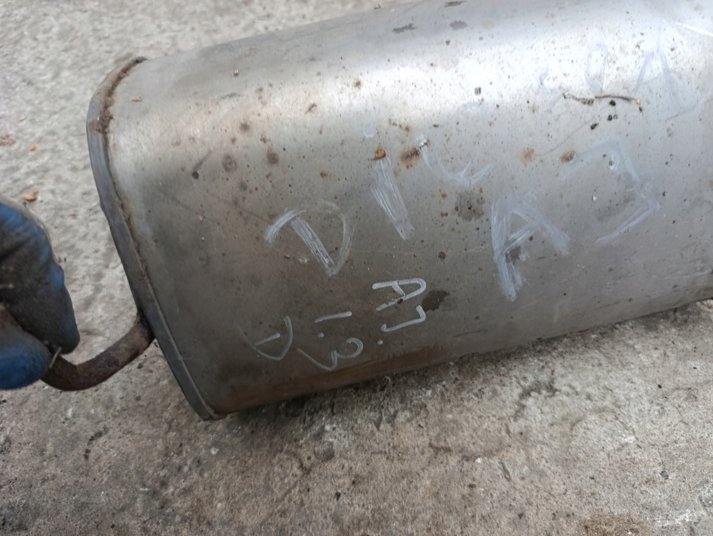 Tlumik mitte Opel Astra J 1.3 13277712