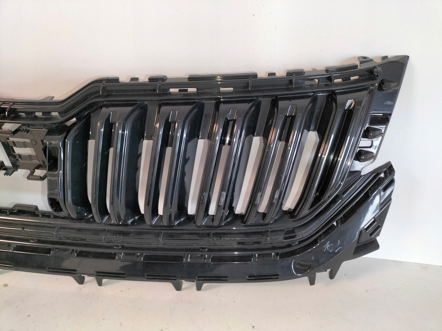 grille grid grill SKODA KODIAQ 16