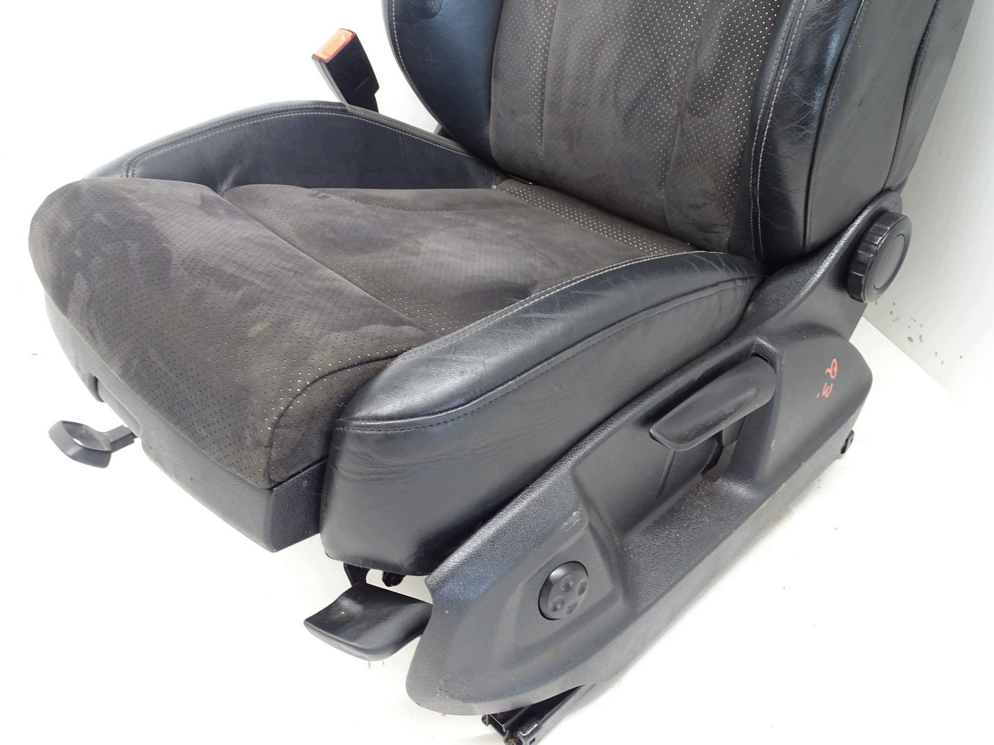 Sitze Sitz vorne Sitz heck KOMPLET Halbleder AUDI Q3 8U S-LINE