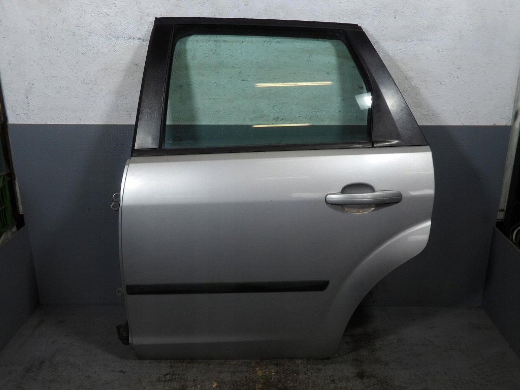FORD FOCUS MK2 KOMBI door rear part left MOONDUST SILVER