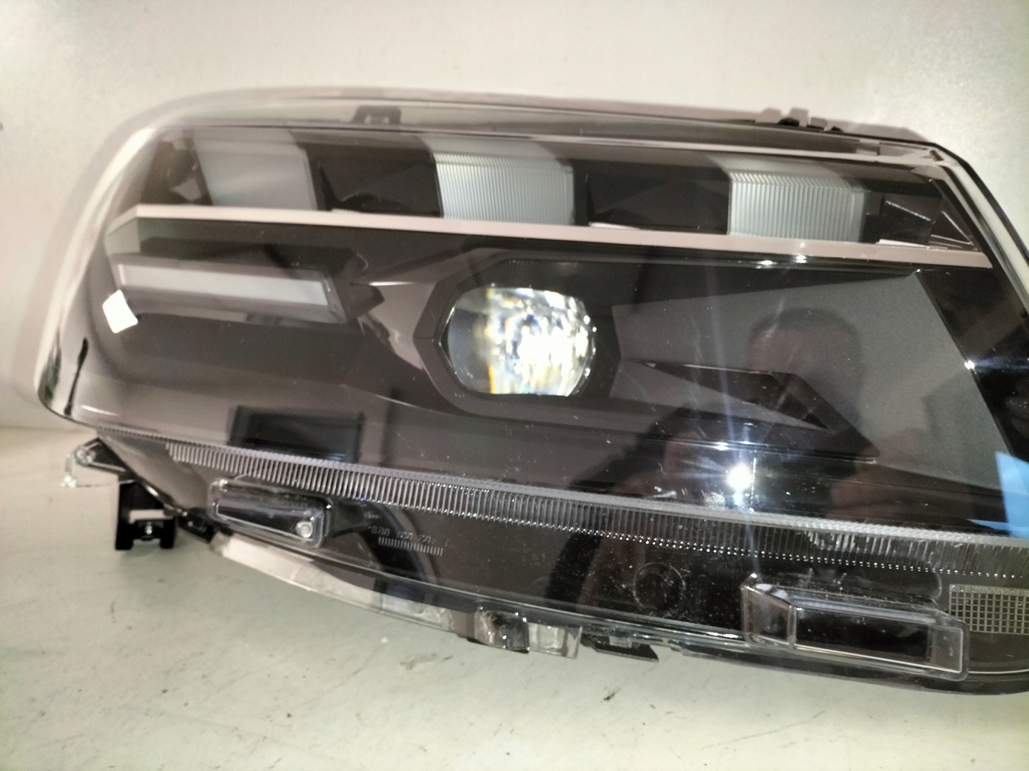 light front reflektor right PEUGEOT EXPERT IV TRAVELLER 24- FULL LED