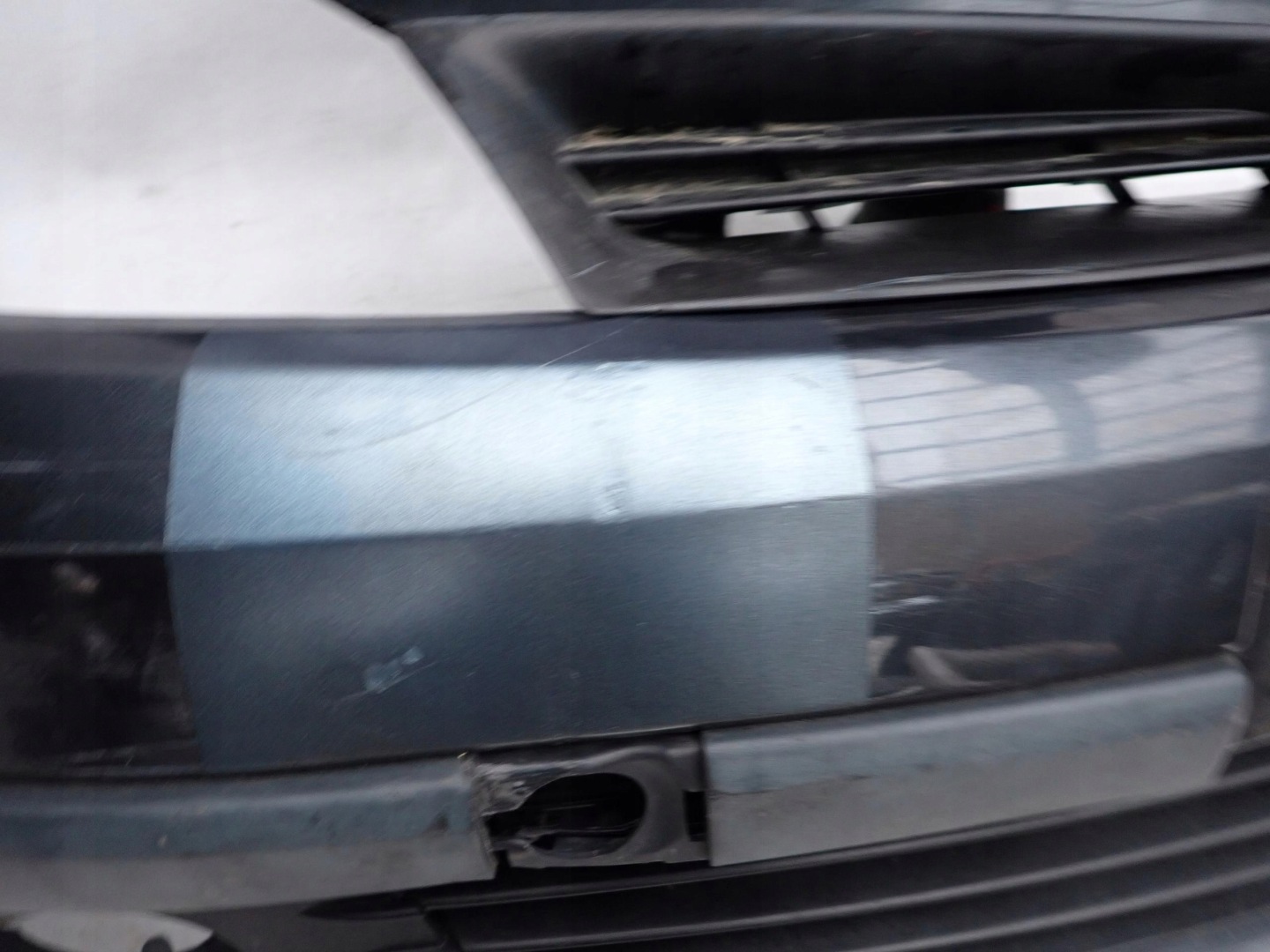 RENAULT CLIO III 3 185 05- bumper front front