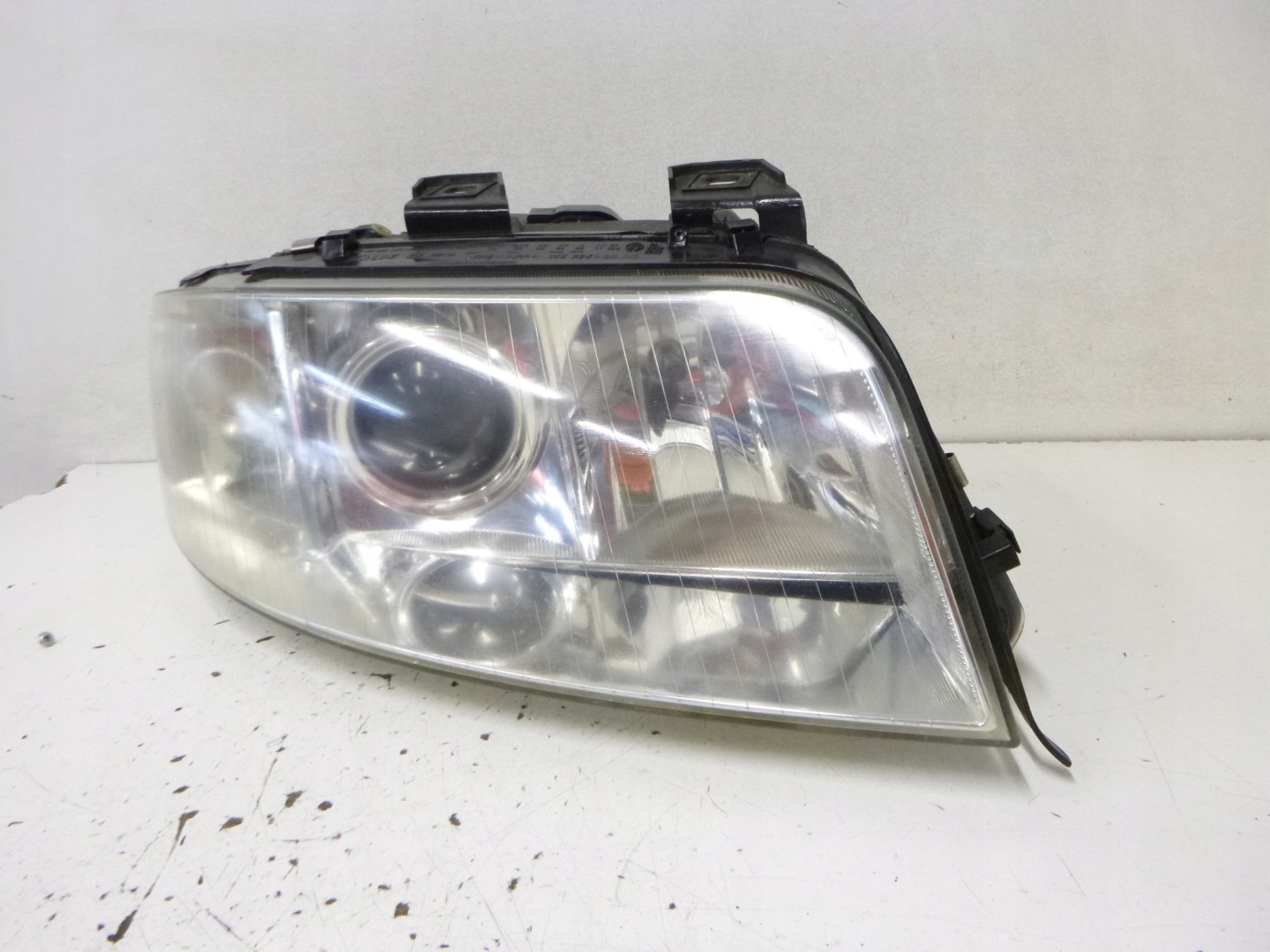 Licht vorne Audi A6 C5 2001r.