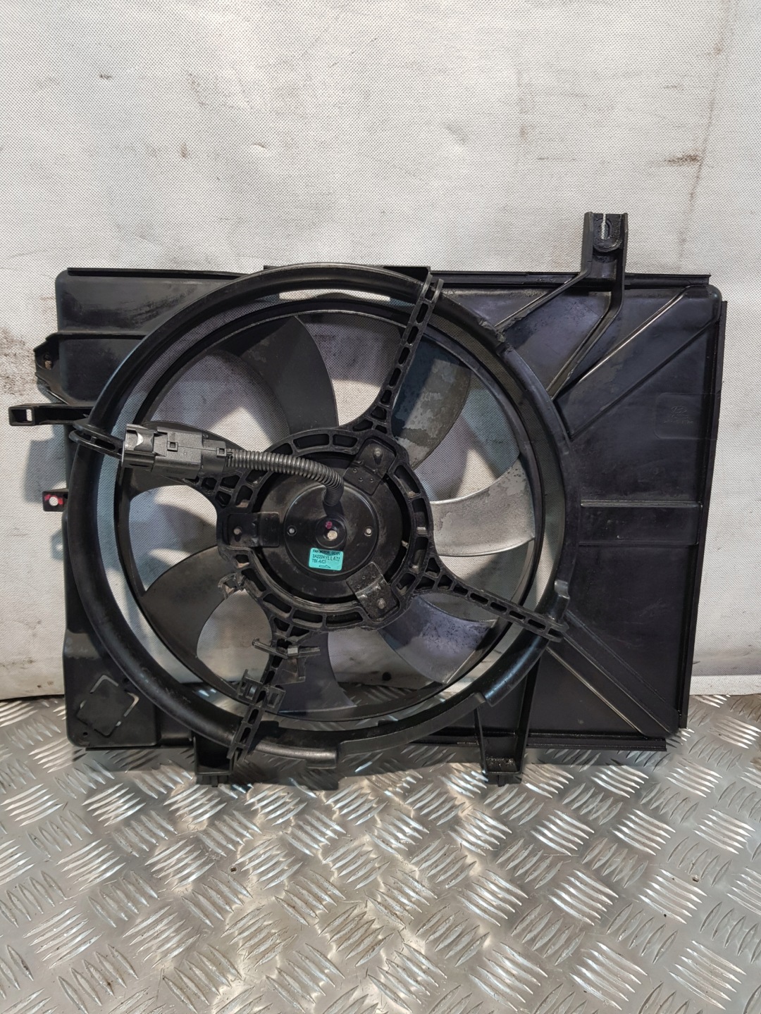 ventilátor chladiče HYUNDAI GETZ 1.5D 04R