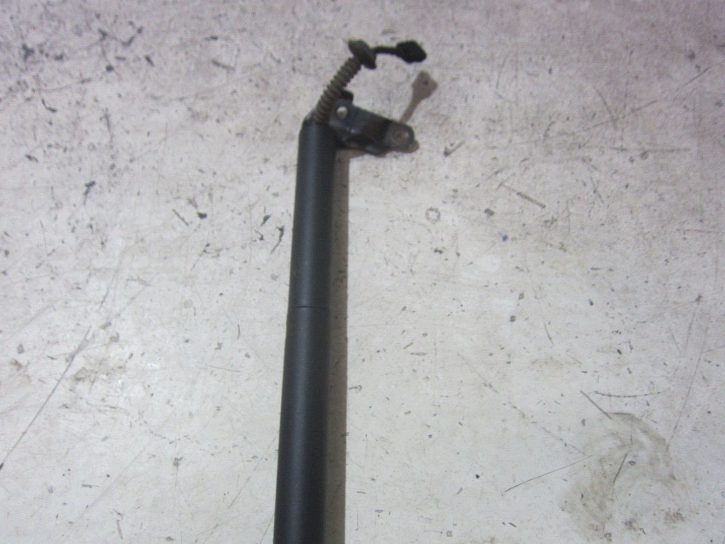BMW X1 F48 telescope damper bonnet electrical boot 2696593 7350837