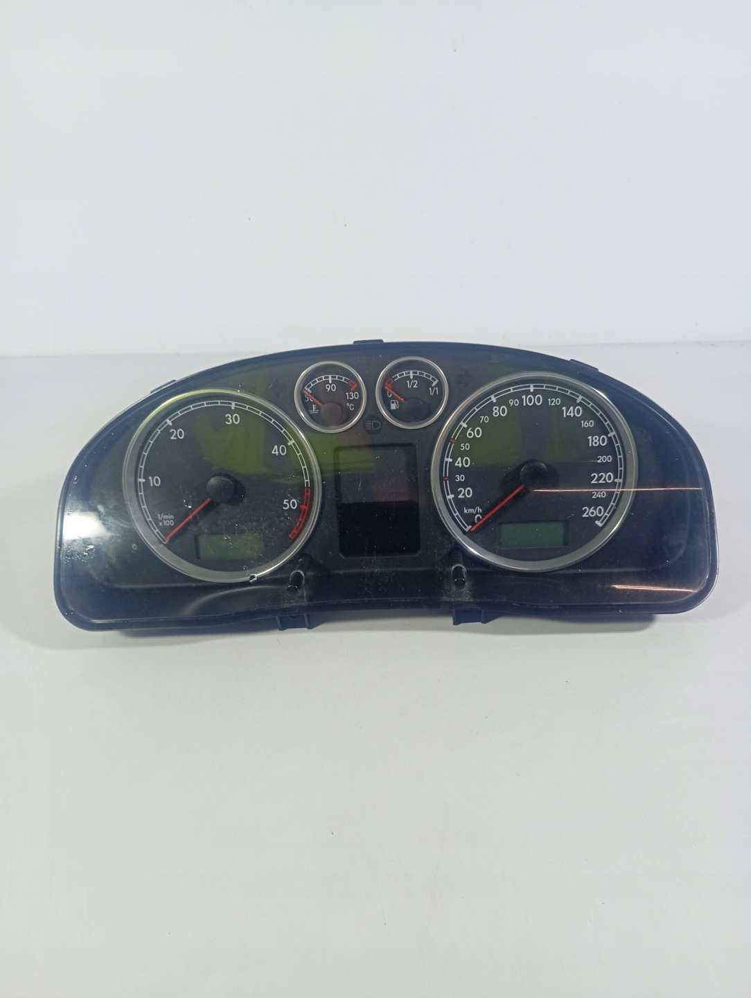 VW PASSAT B5 FL 00-05 dials dials tachometer OE Z7Z0C8226032
