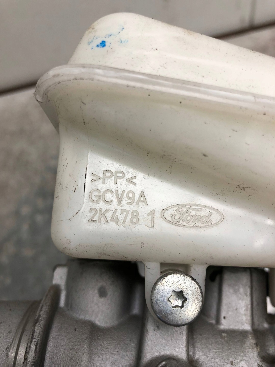 Behälter des Gasses Brems- FORD EDGE MK2 GCV9A2K478