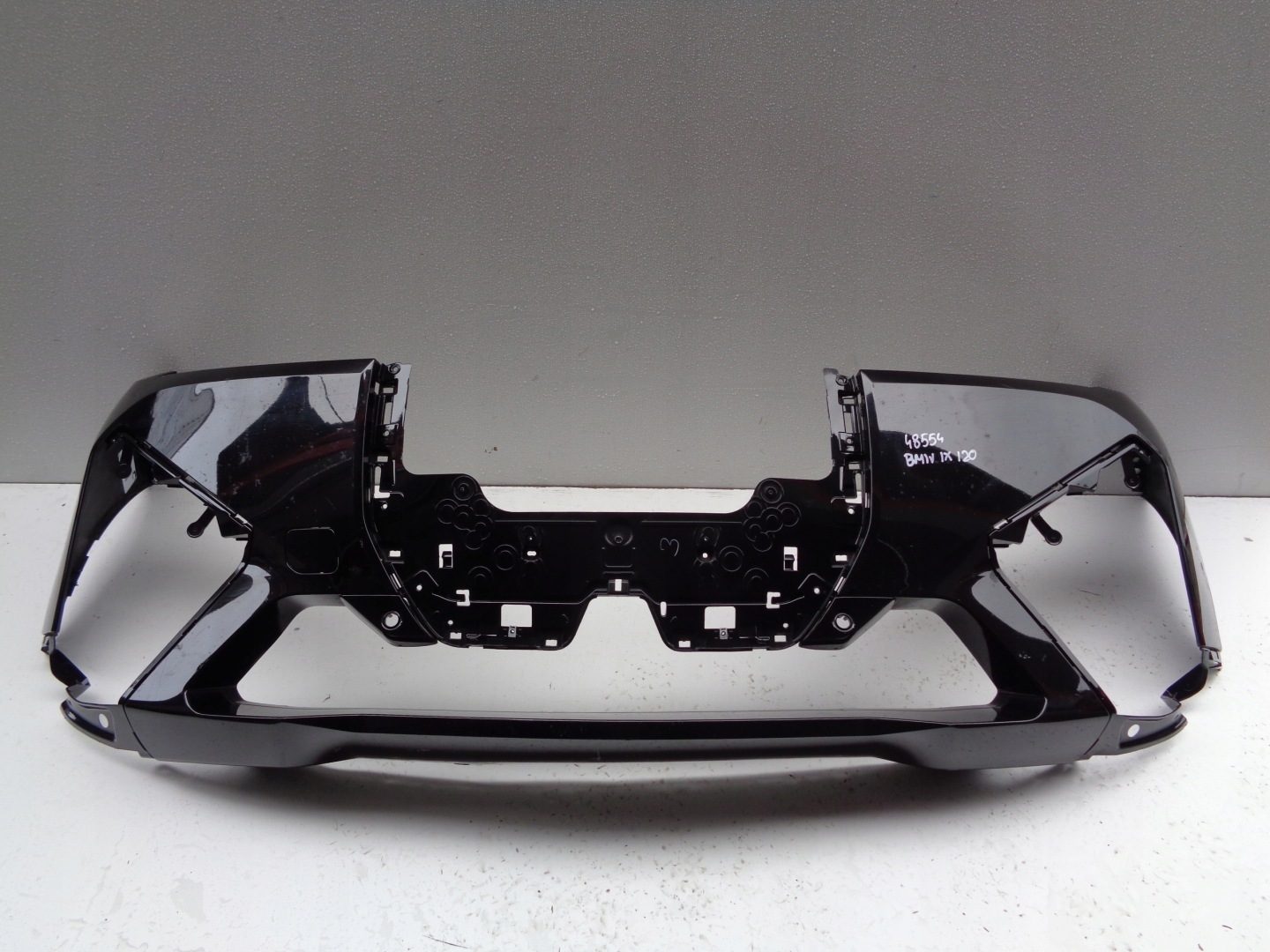 front bumper BMW IX 20 IX20 m-packet NR 48554