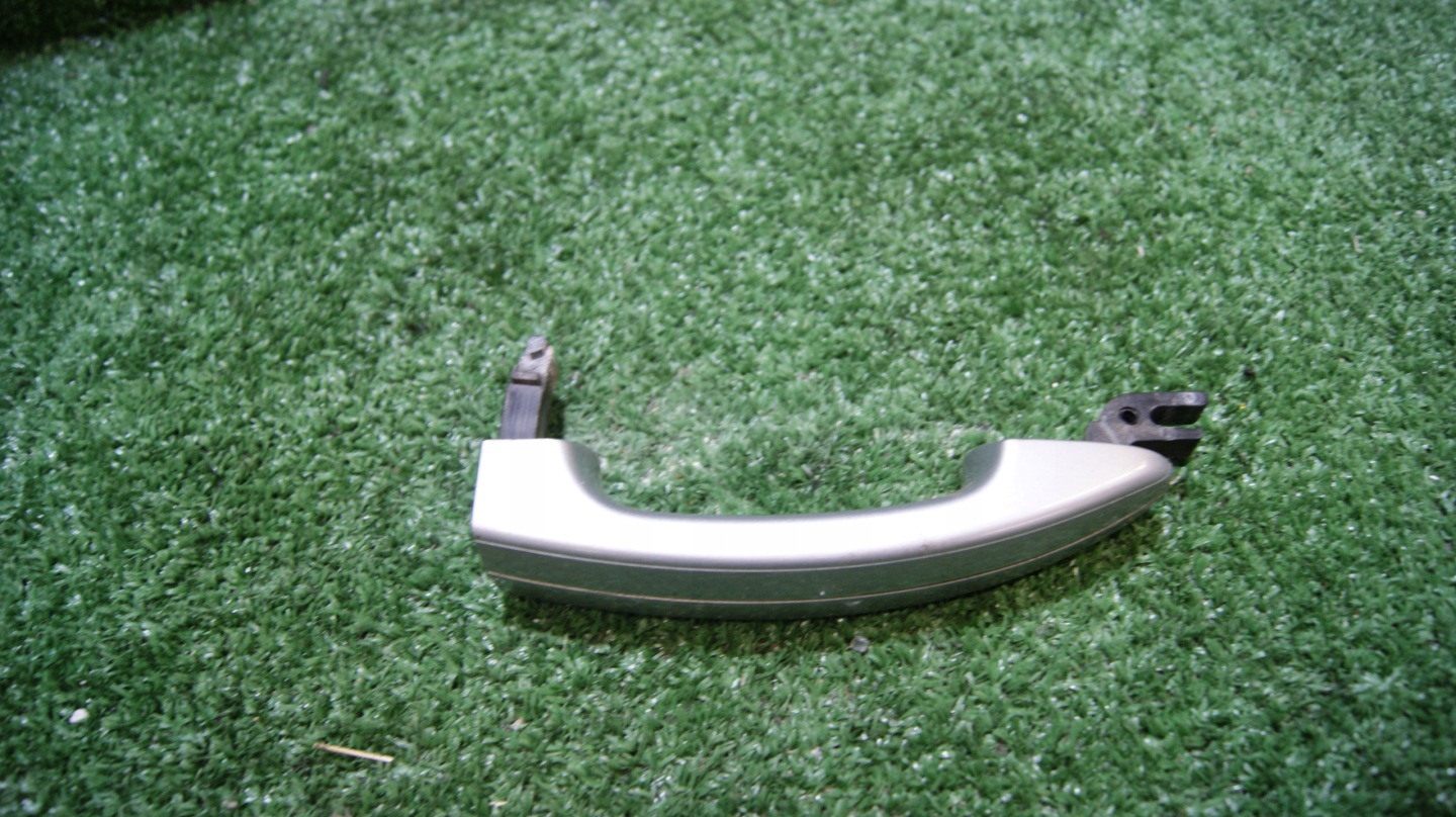 handle right rear exterior FORD S-MAX 6M21-U22404-BCW