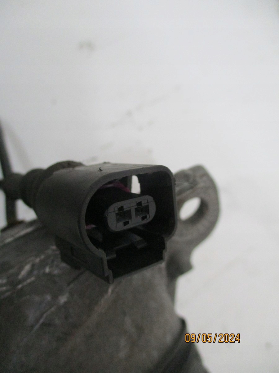 shock absorber shock absorbers SEAT ARONA 6F9 right left rear