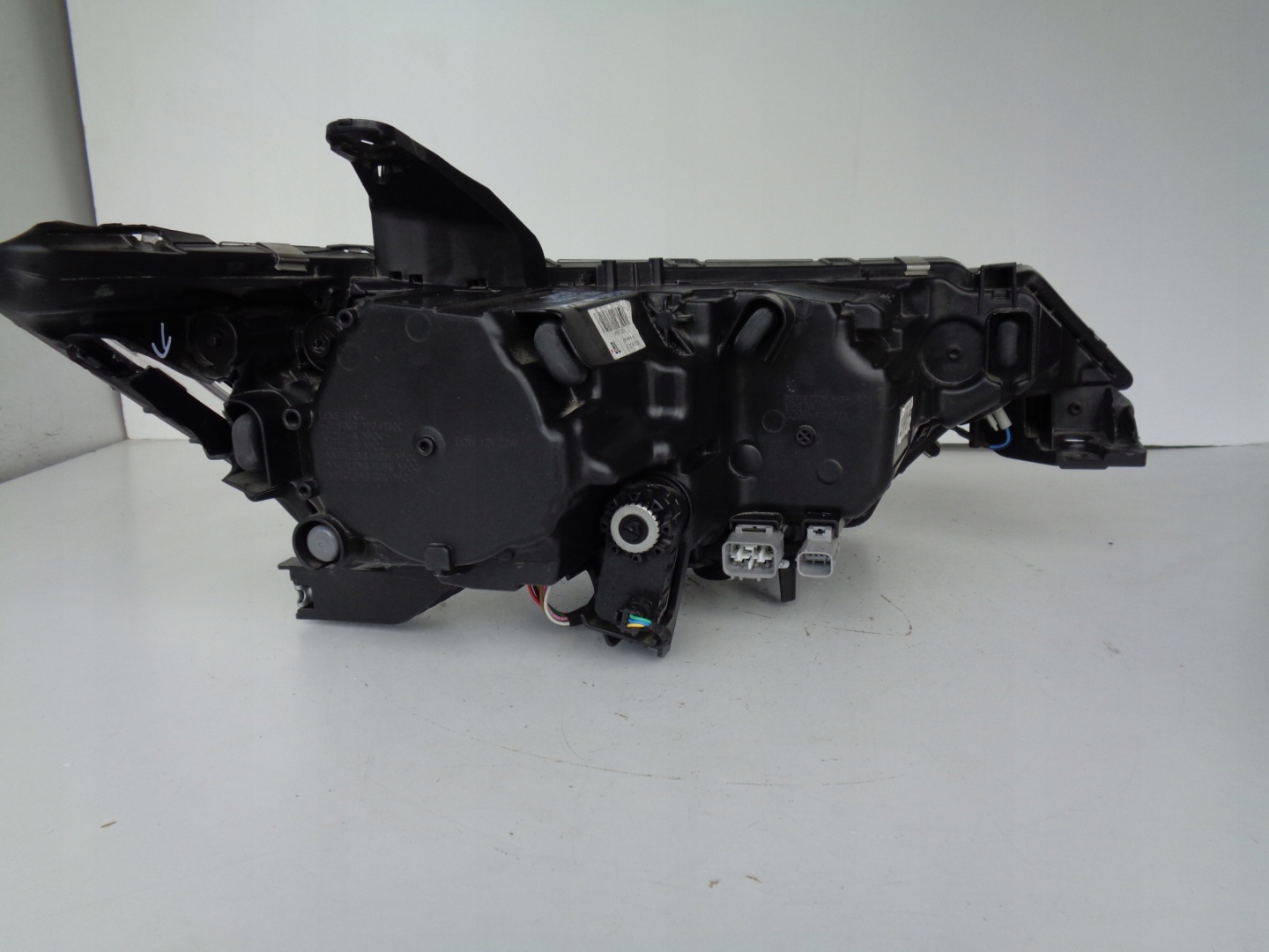 light left MITSUBISHI OUTLANDER III 18- LIFT LED