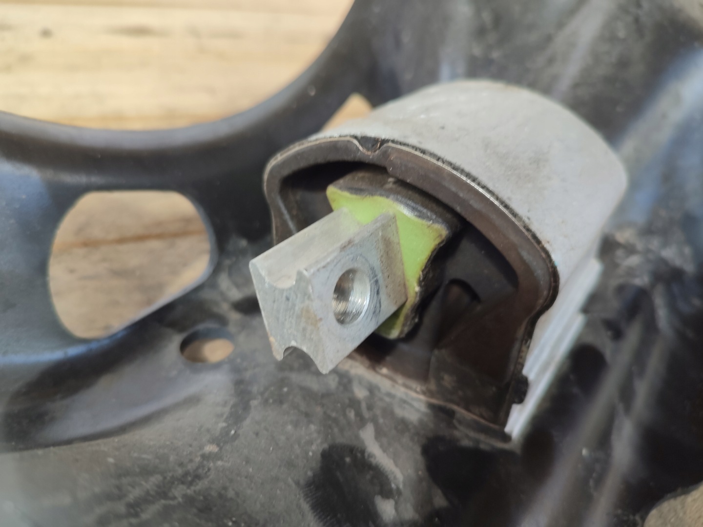 Getriebehalter getriebe MERCEDES VITO W447 A4472401100