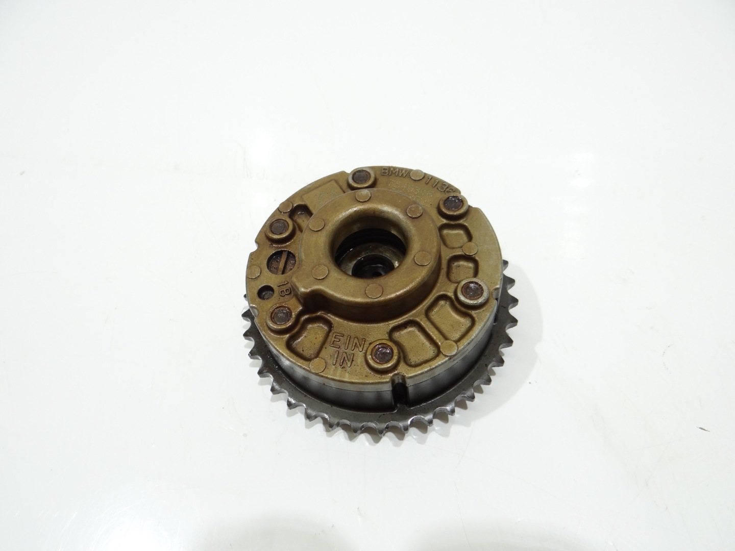 Arbre à cames VANOS BMW E90 N43 7540442