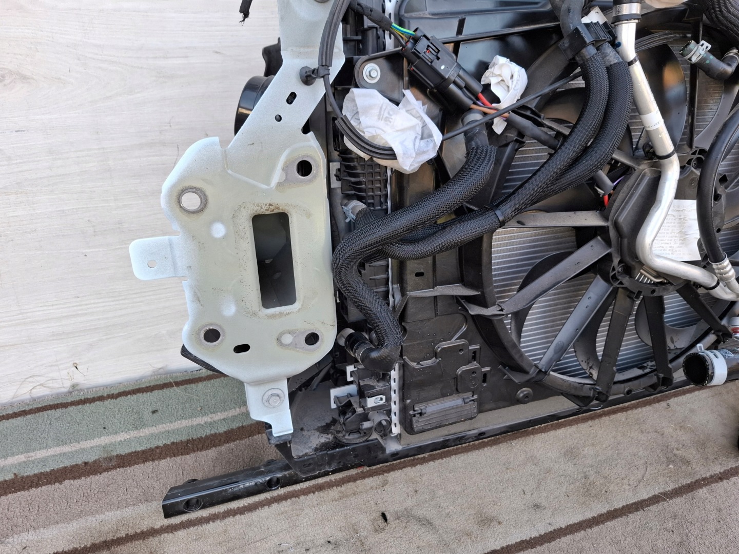 support panel for radiators radiator sider FORD KUGA MK3 LIFT 2.5 HYBRID