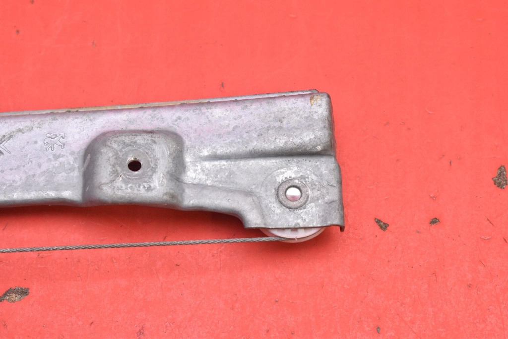 window regulator right front EU 9802531780 CITROEN C4 2 II 5D HB 10-17