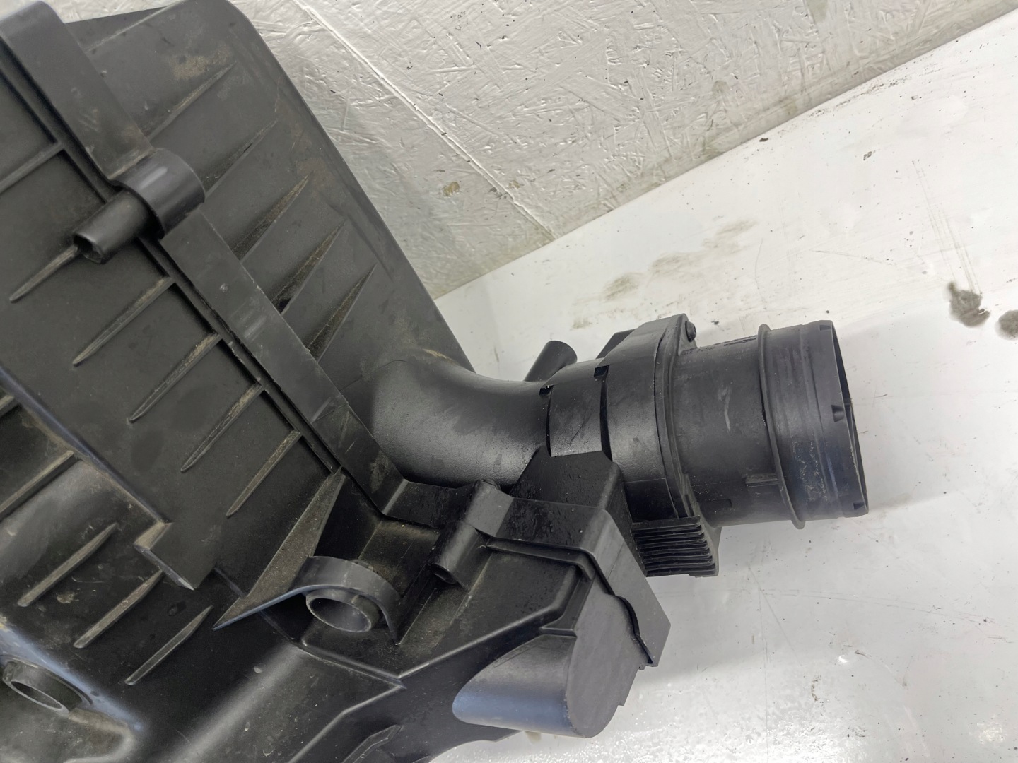 AUDI A3 8V Gehäuse filter luft 5Q0129607AA 5Q0129601AC KPL