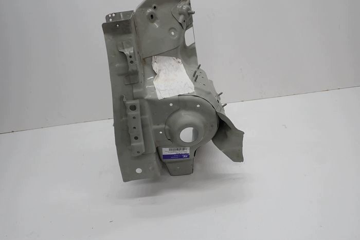 HYUNDAI I20 II 14- quarter left 64510C8000
