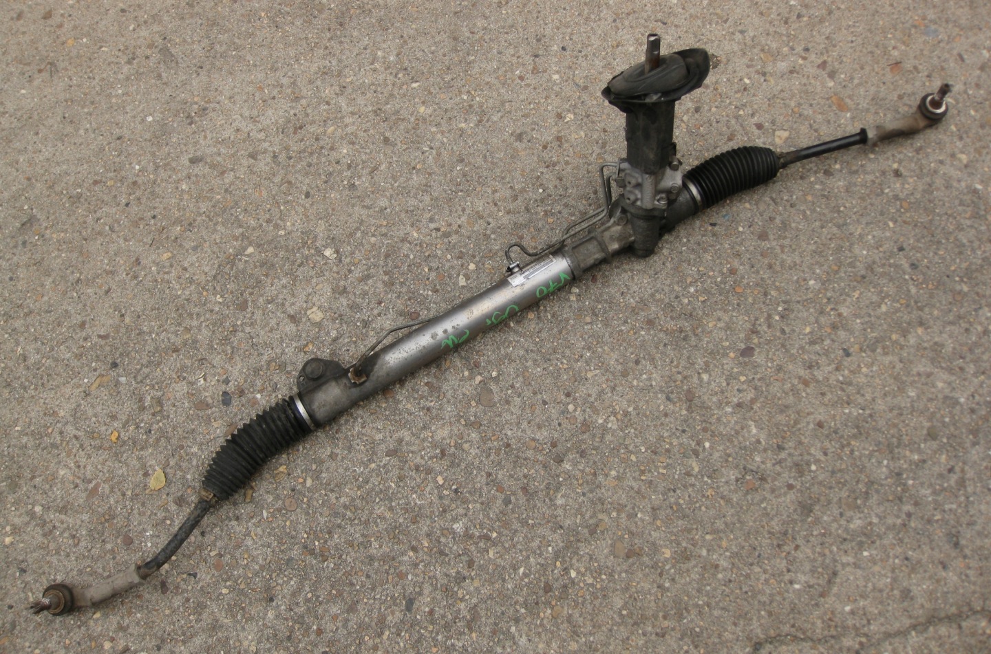 VOLVO V70 2.0 D 09R control drag rod servo steering P31280358