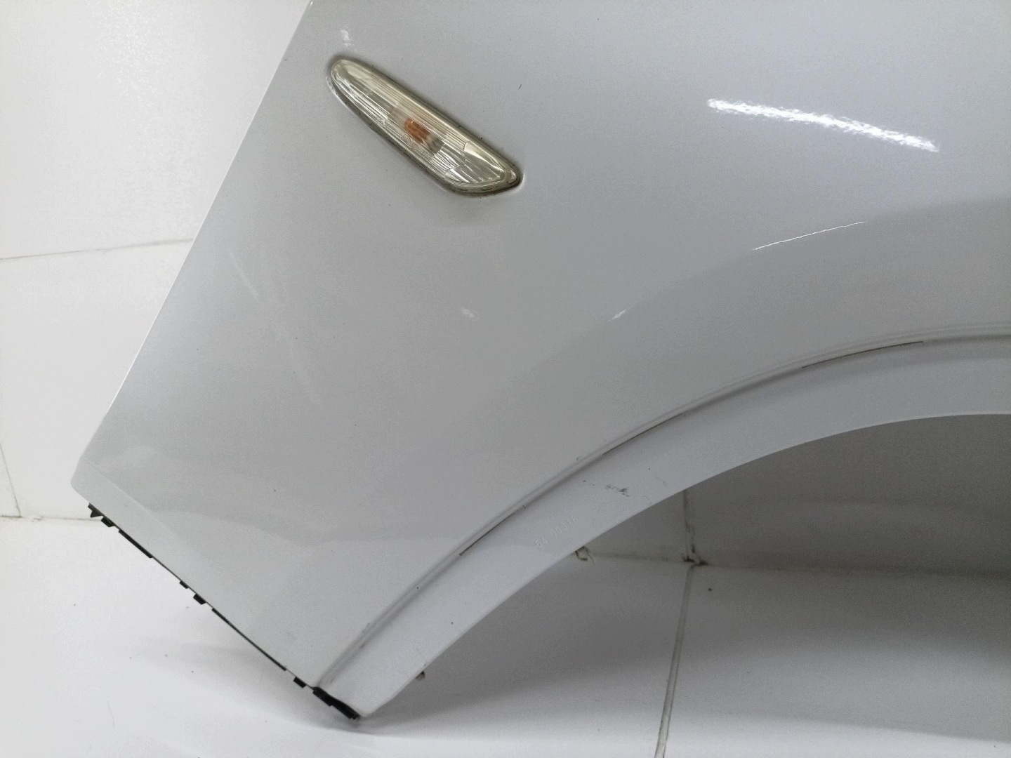 Aile Avant Droit Bouche buse BMW X1 E84 2011