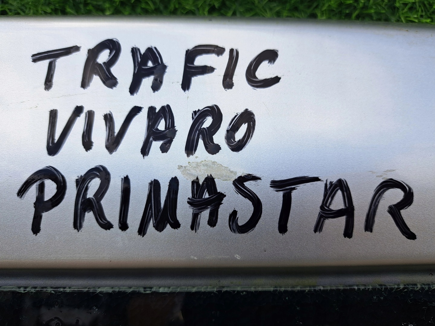 RENAULT TRAFIC VIVARO PRIMASTAR door right rear part