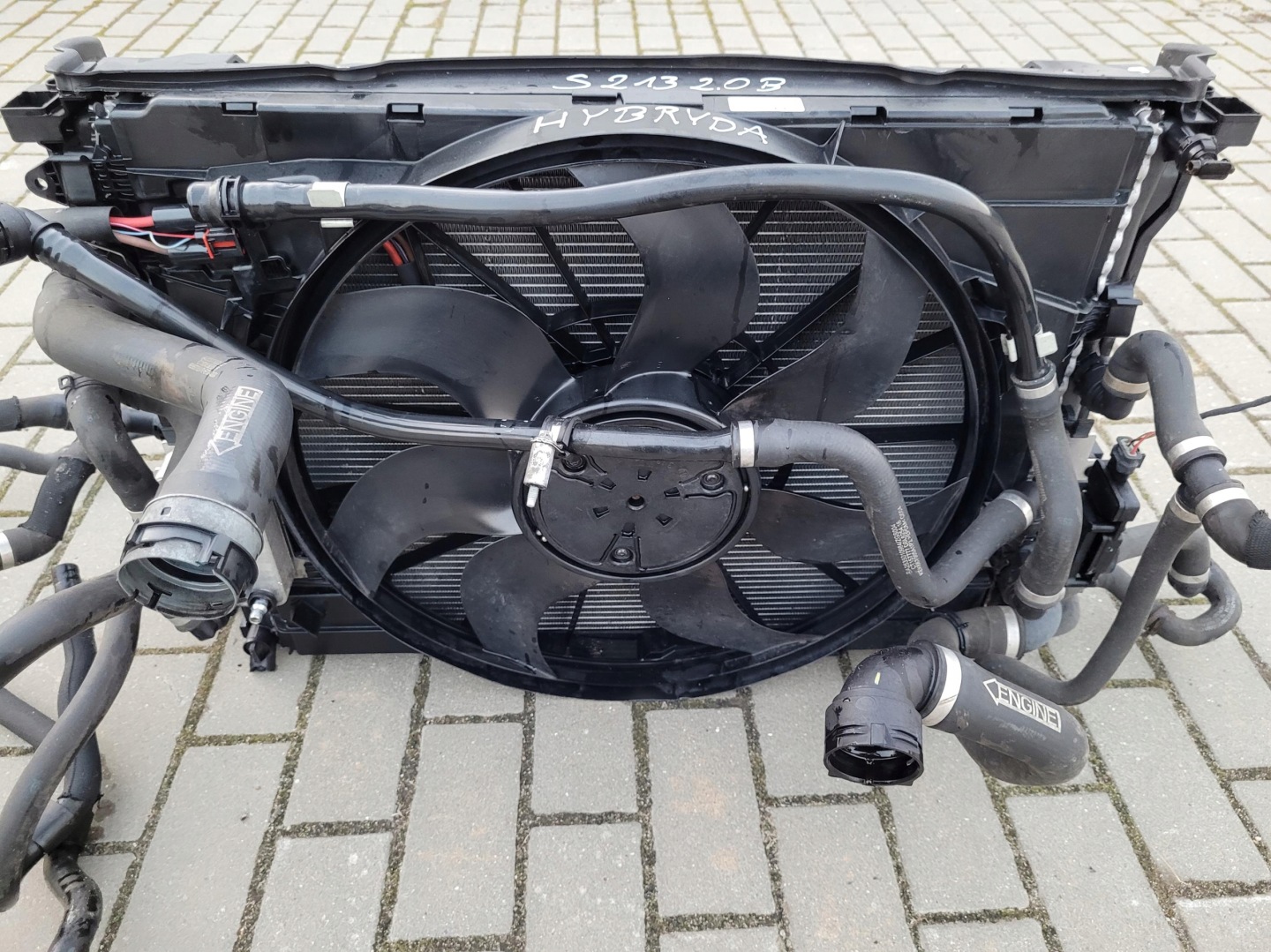 KOMPLET chladiče ventilátor MERCEDES E 350 W213 2.0 CGI HYBRID