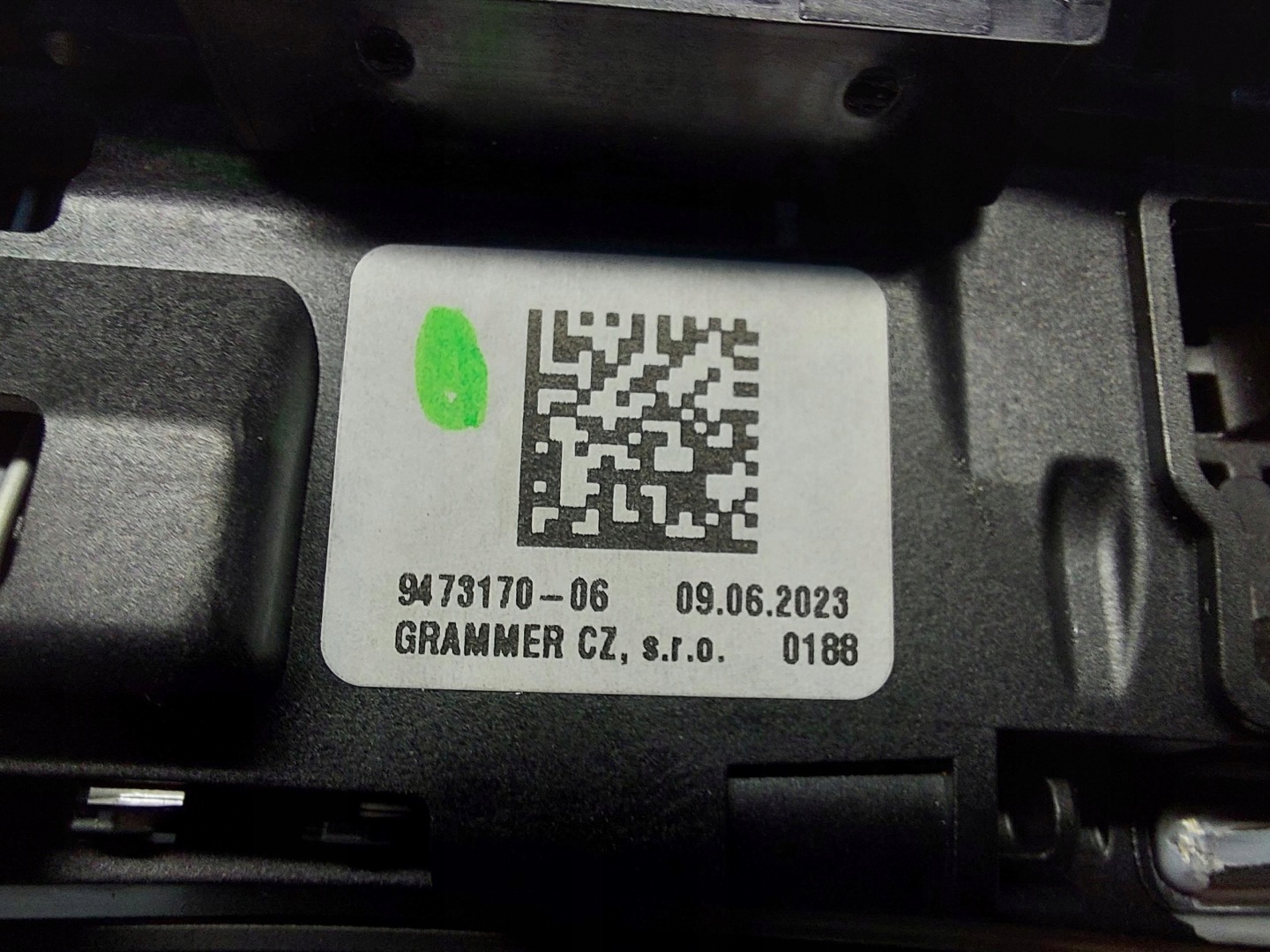 BMW iX1 X1 U11 Panel Bouton Engrenage Start stop multimedia 9473170