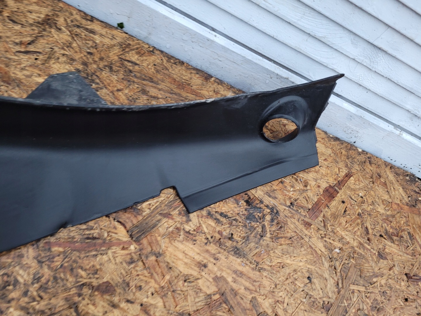 side boot left rear part TESLA X 1047320-00