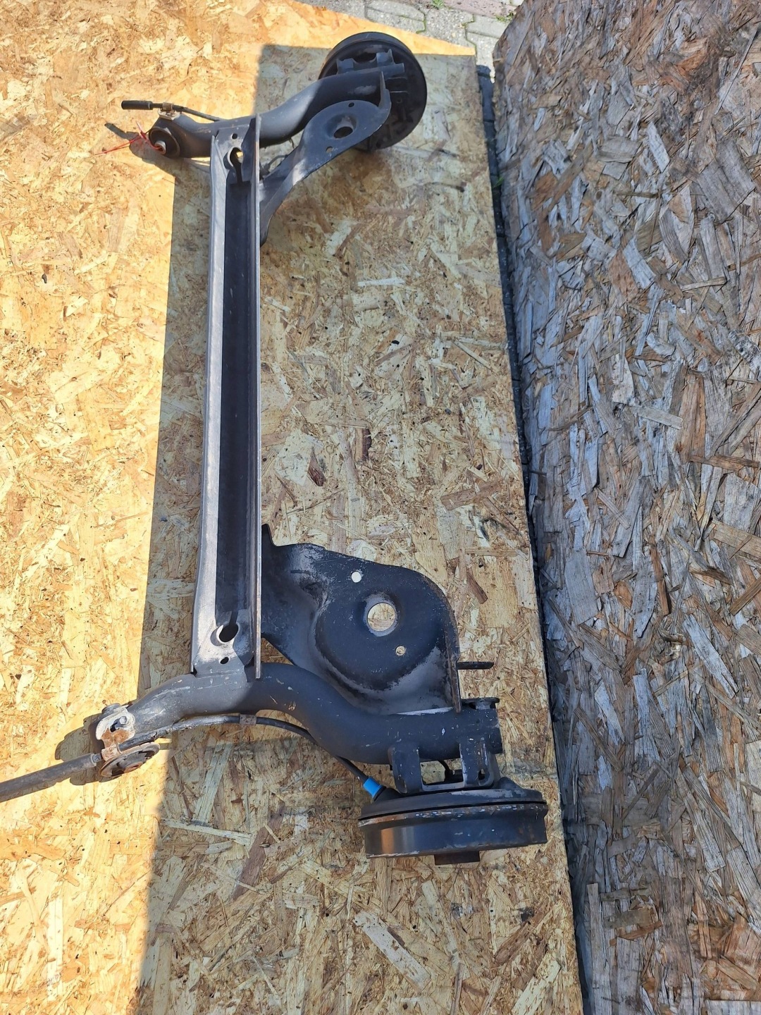 axis rear part PEUGEOT 107 CITROEN C1 AYGO 05