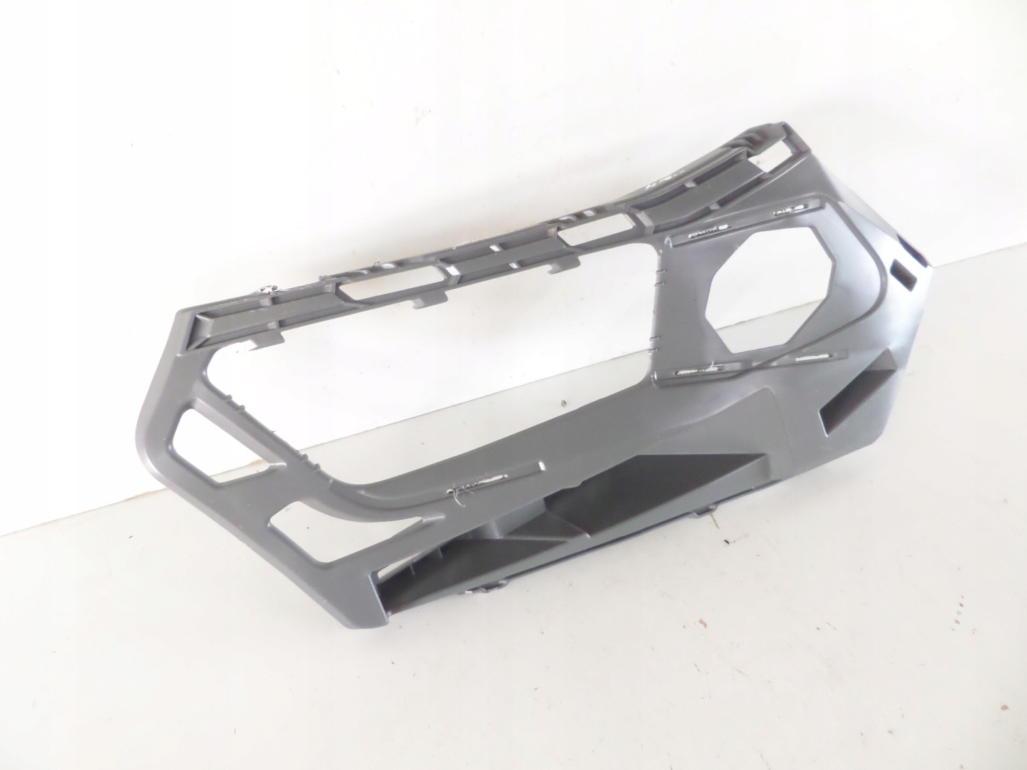 support holder front right SKODA KODIAQ LIFT 21