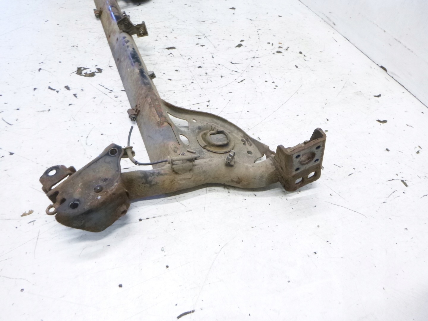 sider rear Nissan Micra K12 1.2 2005r.