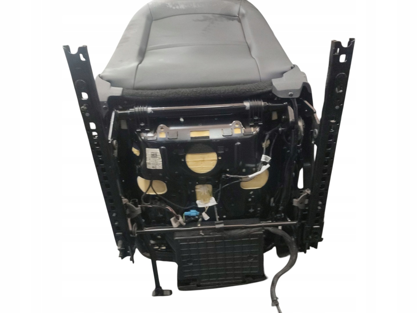 seat right front FE PODGRZEWANY alkaline SEAT LEON III 5F EUROPA