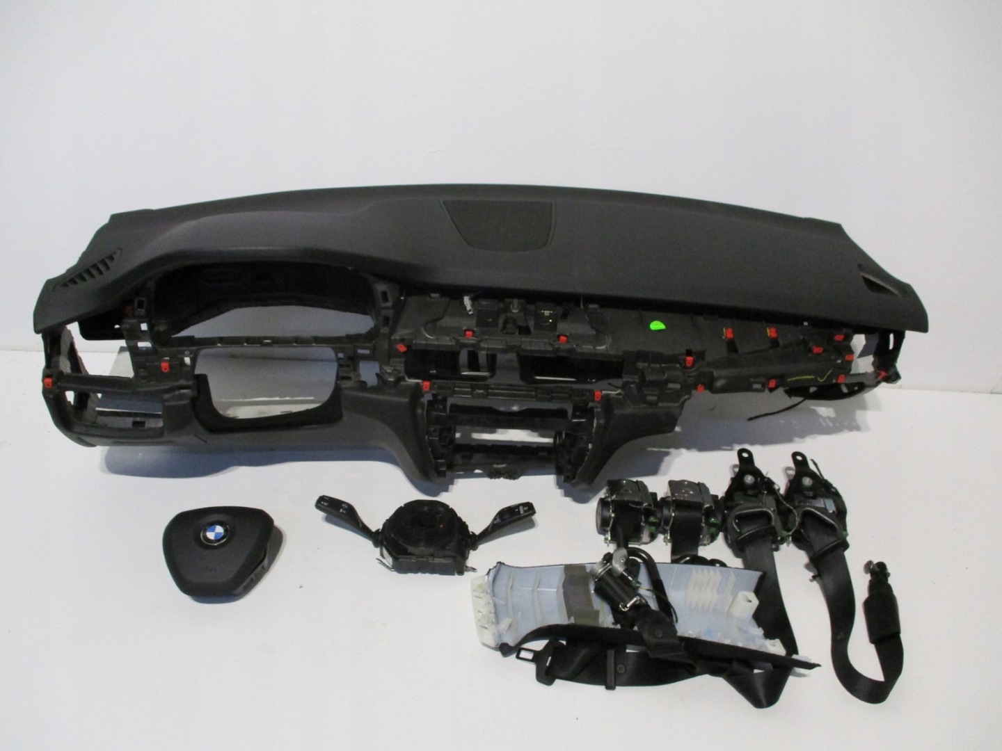 dashboard BMW X5 F15 damag.