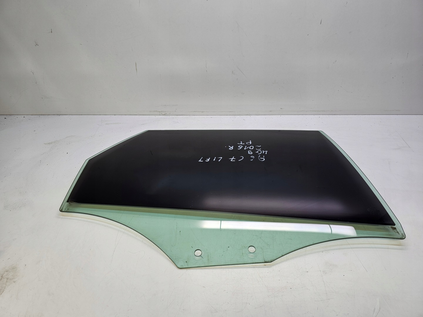 window side door right rear part AUDI A6 C7 LIFT 2016 AVANT