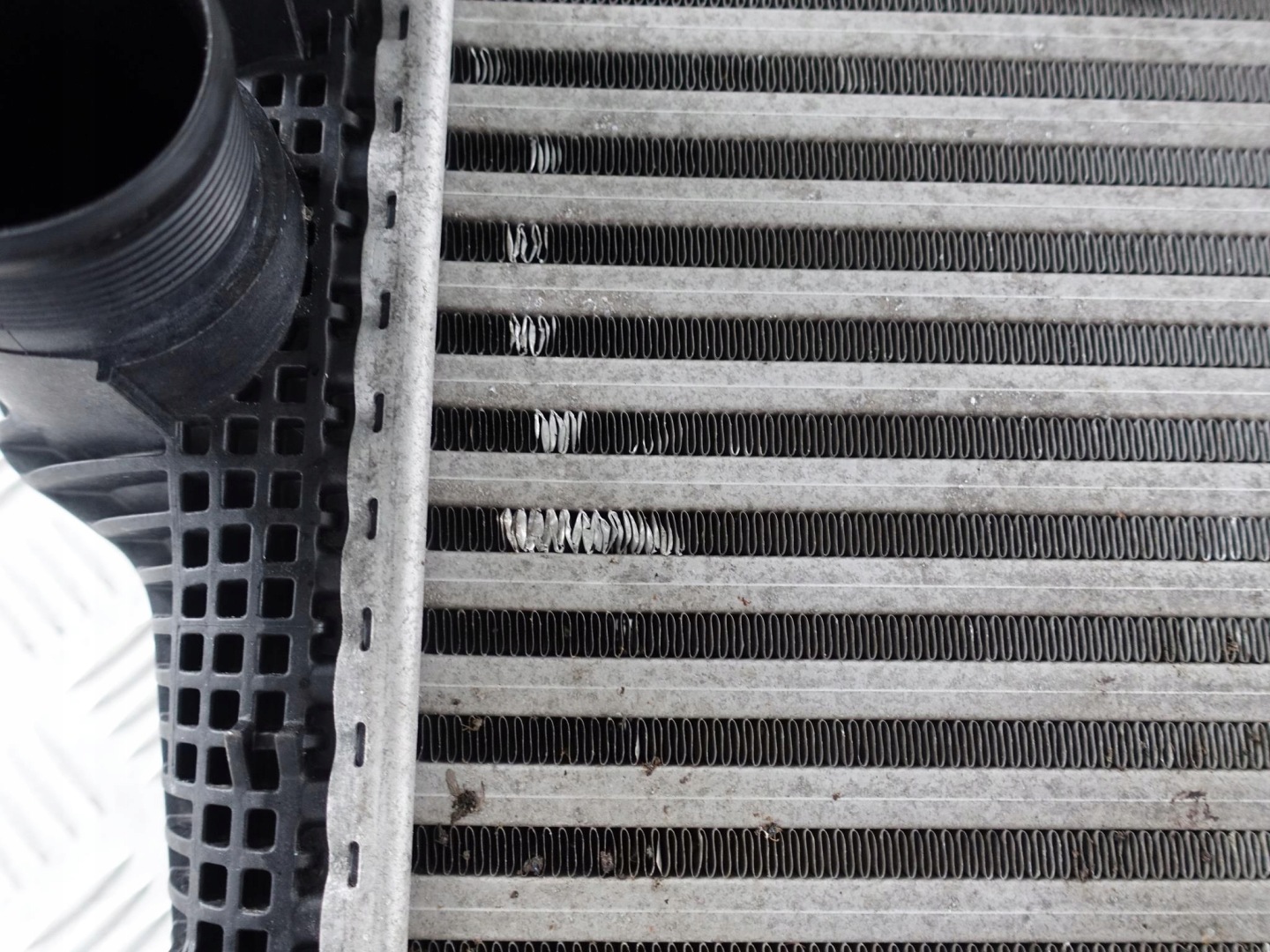 PORSCHE MACAN 95B TURBO intercooler right