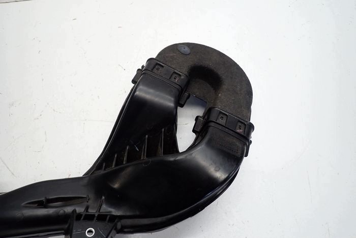 TOYOTA COROLLA E16 E18 13- intake air 17751-0Y120
