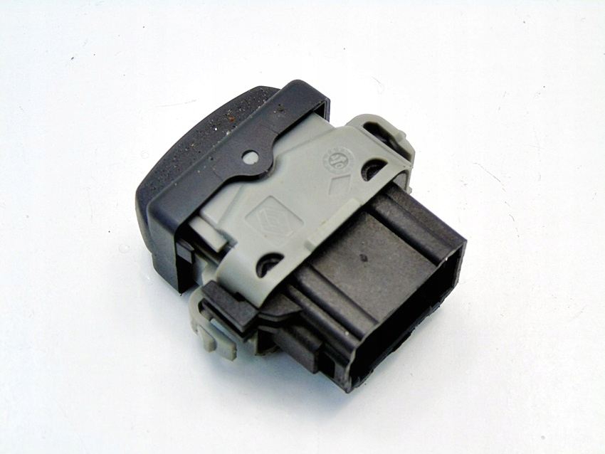 Bouton BLOKADY Vitre RENAULT SCENIC 28082